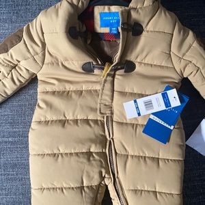 Perry Ellis Snow Suit